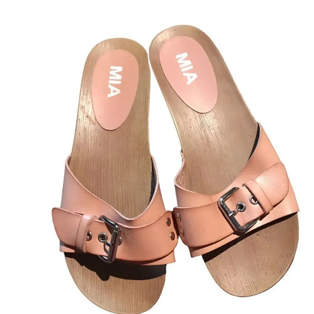 Mia size 9 awesome condition see pics